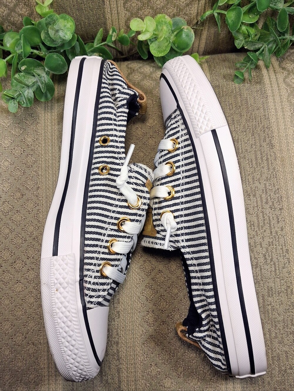 NWOT Converse Gold Shoreline Herringbone Slip On Sneakers - Picture 6 of 15